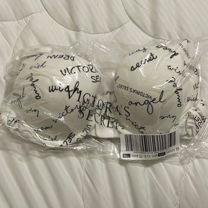 Victoria Secret brand new bra